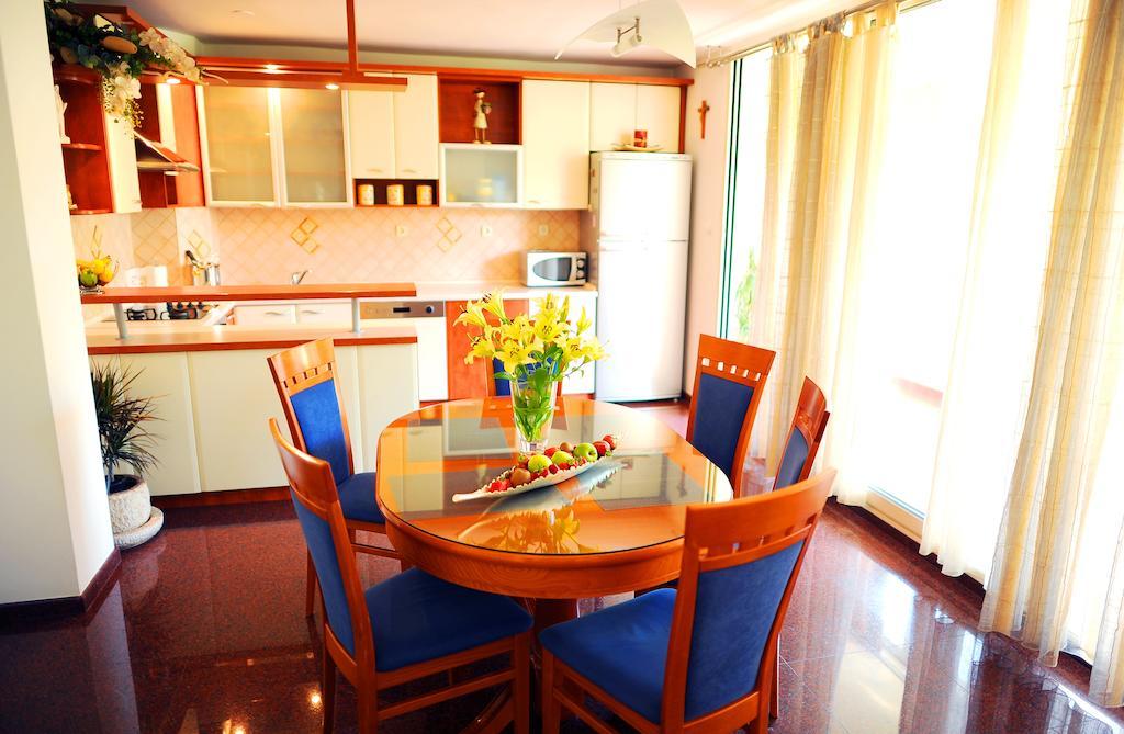 Apartment Vilea Сплит Екстериор снимка