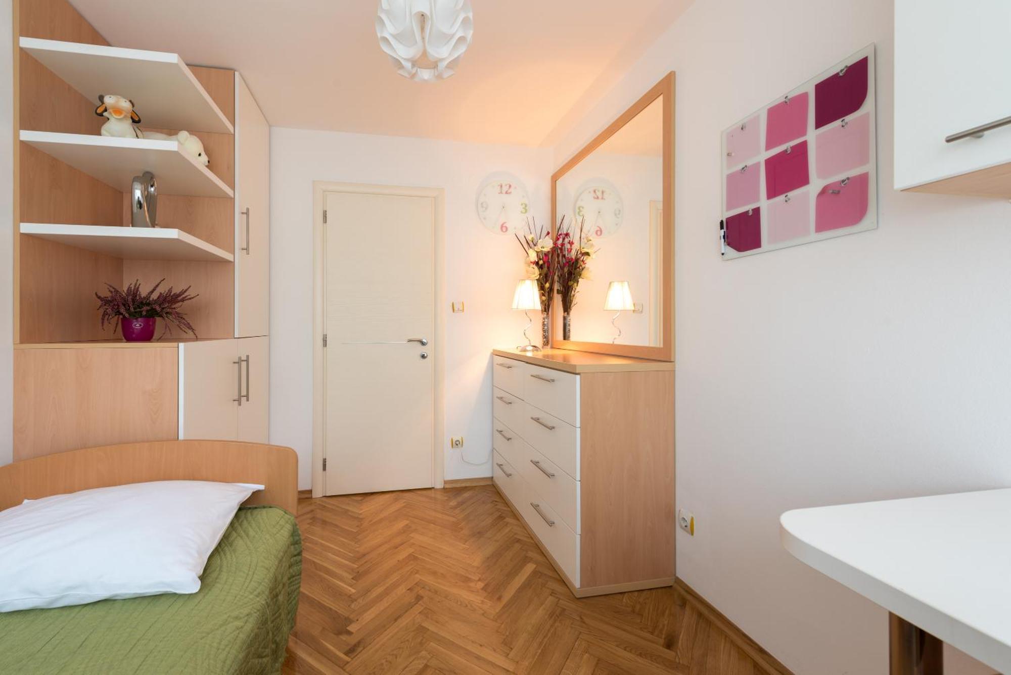Apartment Vilea Сплит Екстериор снимка