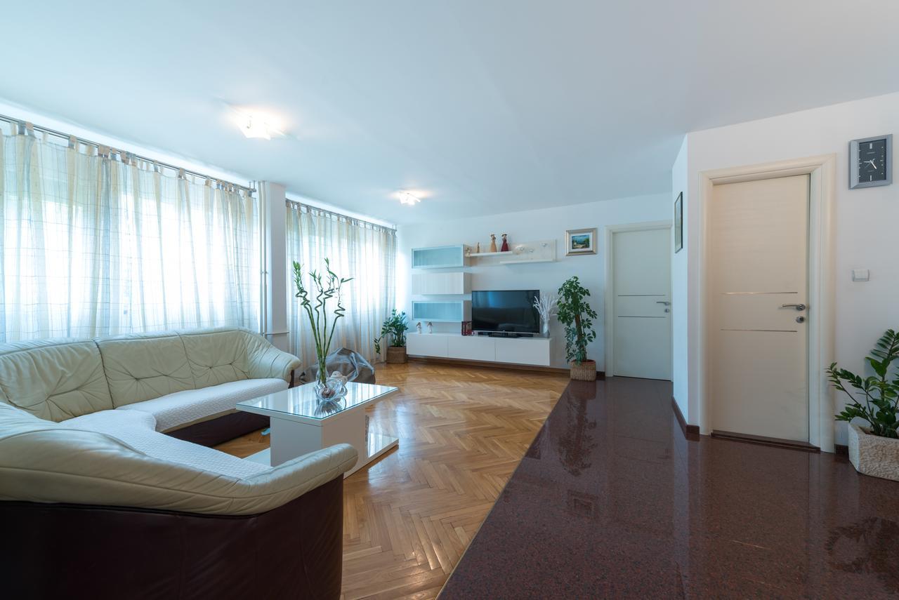 Apartment Vilea Сплит Екстериор снимка
